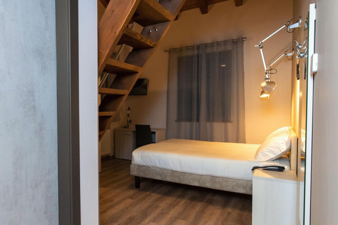 Er Mirin - Il Mulino Di Carcare Hotel Экстерьер фото