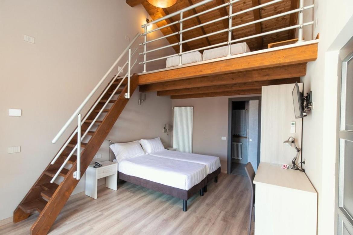 Er Mirin - Il Mulino Di Carcare Hotel Экстерьер фото